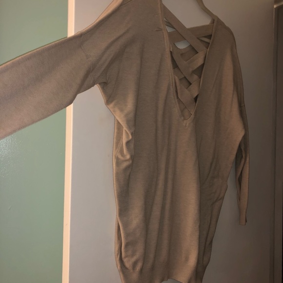 Dreamers Sweater - Picture 4 of 7